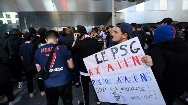 Football: PSG fans protest over Messi saga, disappointing form