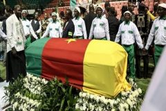 Coffin-of-Ni-John-Fru-Ndi Babba II: Biya elevates Fru Ndi to the rank of Grand Cordon of Merit