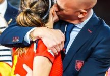 Spanish World Cup kiss: Prosecutors seek 2.5-year jail term for Luis Rubiales