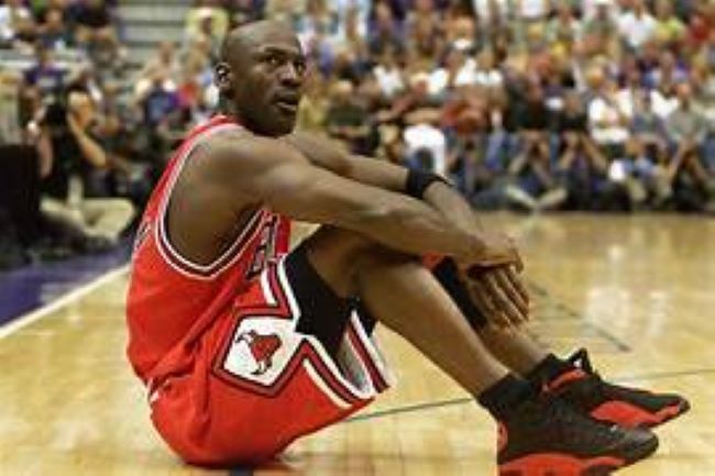 Basketball: Six unpaired Michael Jordan sneakers sell for $8 mn