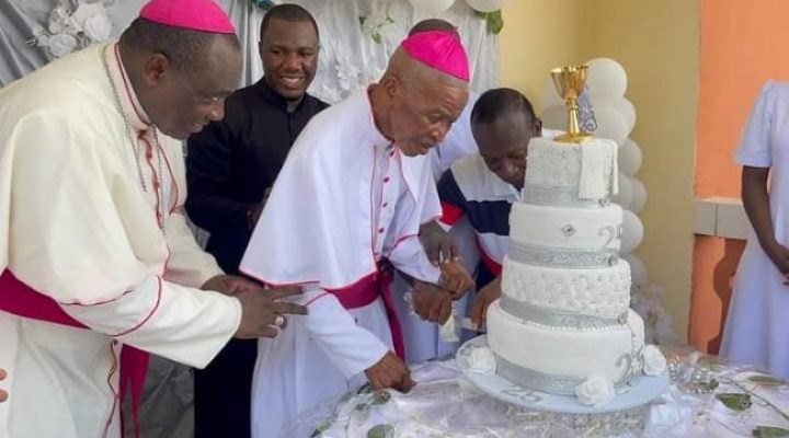 Bishop Emeritus Lysinge: May he enter with joy, into the house of the Father