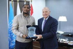 Eto’o and Egyptian Minister Football: Eto’o in Cairo