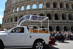 Francis home-going Pope Francis going home to rest!