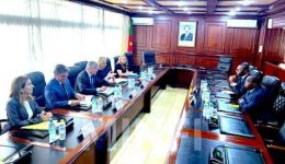 CPDM Crime Syndicate: France flags payment delays as risk to investment climate