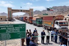 Middle East: US blockade crumbles as Iran turns to overland routes
