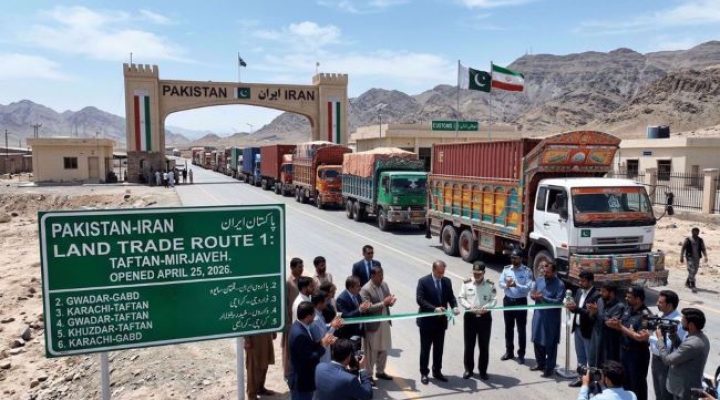 Middle East: US blockade crumbles as Iran turns to overland routes