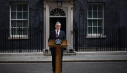 British Prime Minister Keir Starmer announces resignation