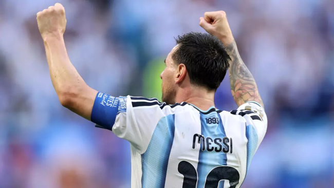 Football: Argentina survive Cape Verde scare to reach World Cup last 16