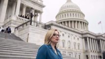 US: lawmaker admits Americans footing bill for failed aggression against Iran